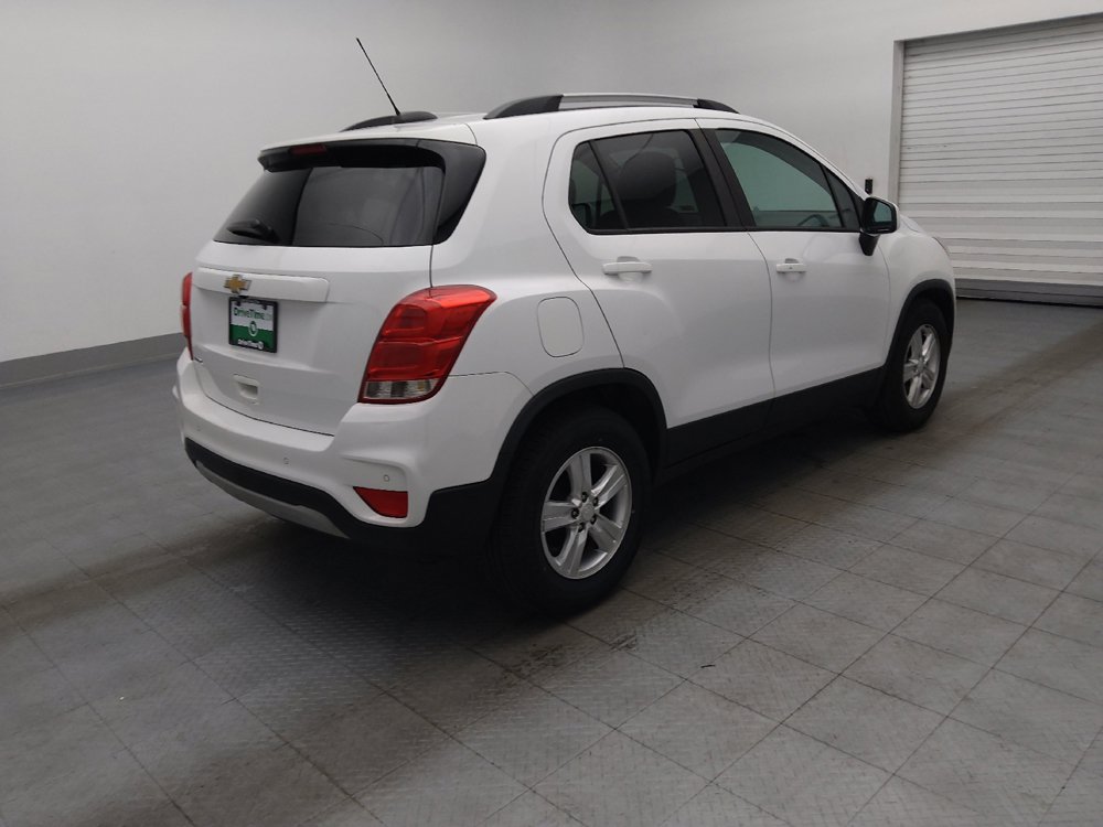Used 2021 Chevrolet Trax LT w/ Driver Confidence Package FWD image 10