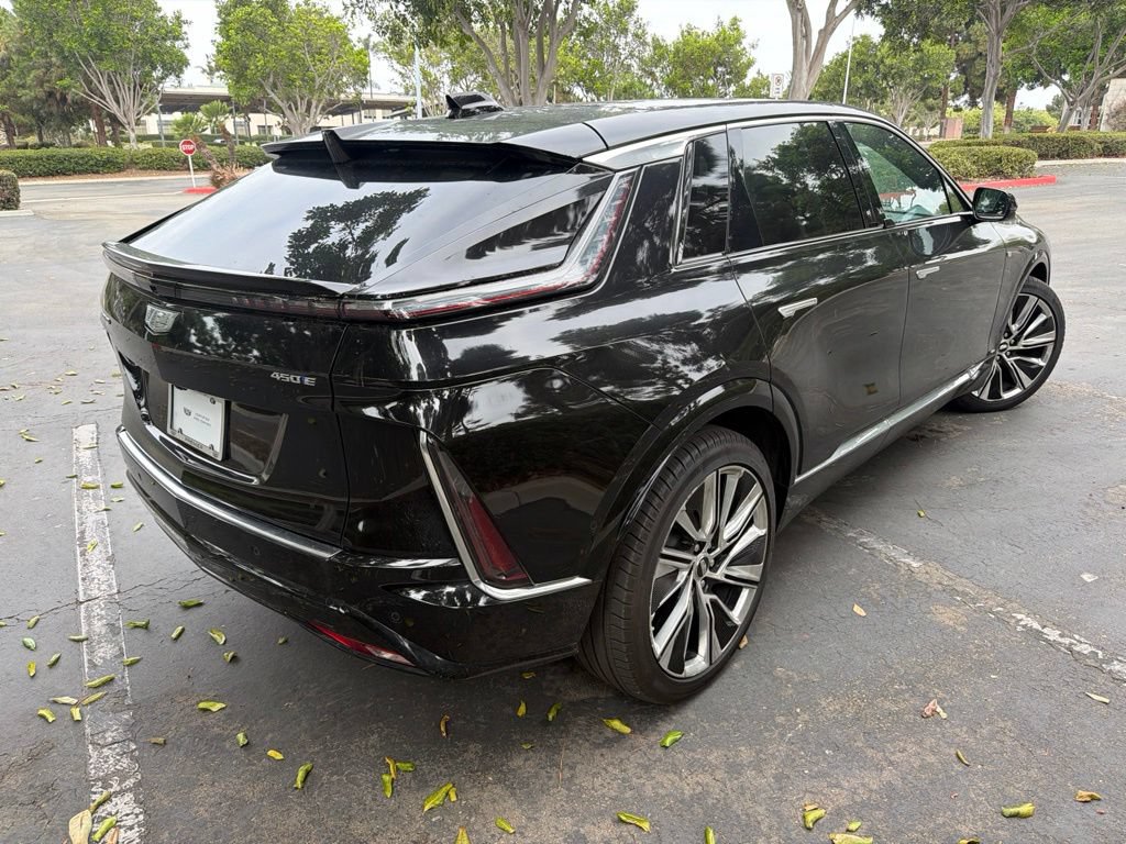 Used 2023 Cadillac Lyriq 2WD image 6