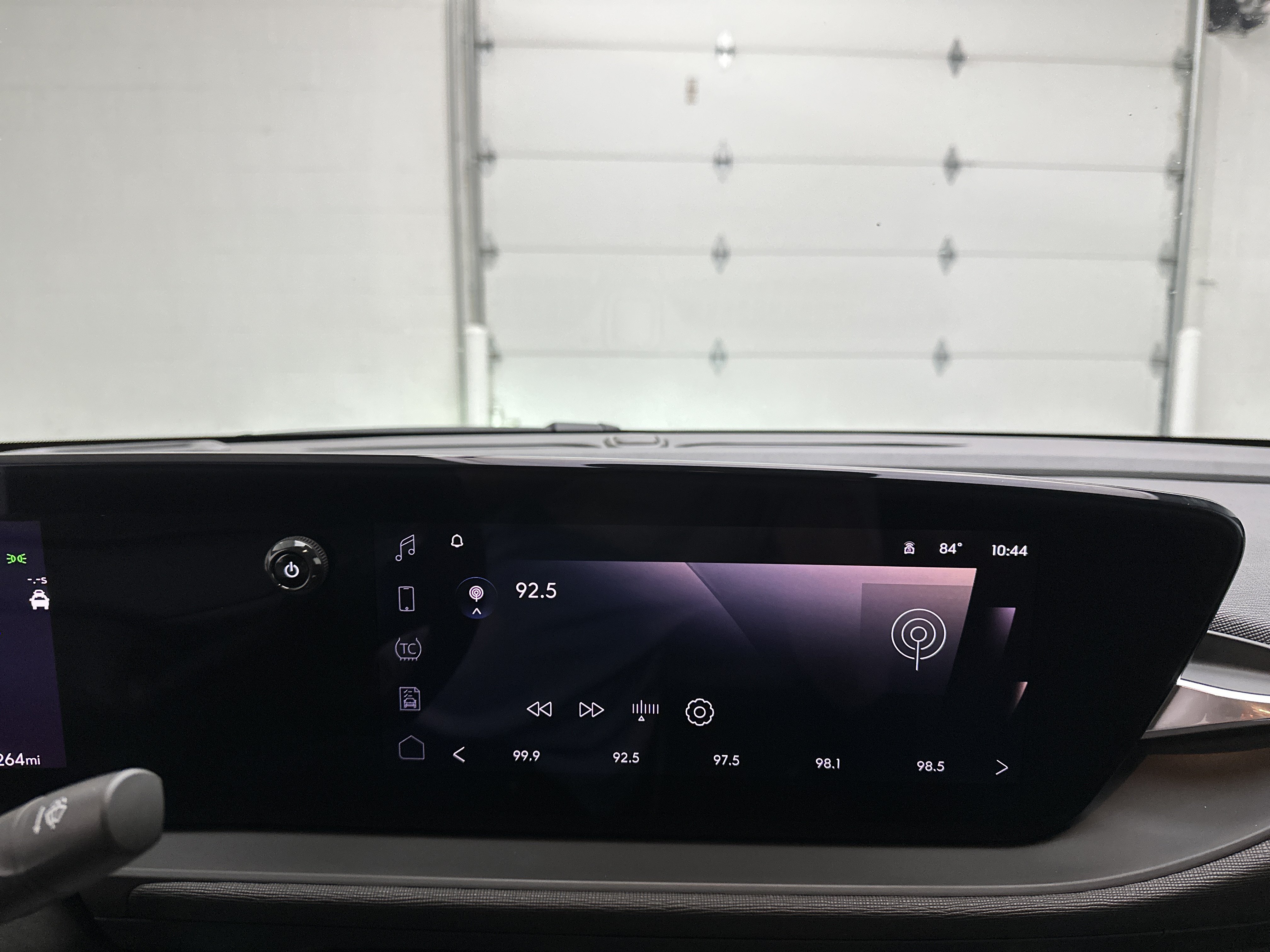 Used 2024 Buick Envista Preferred w/ Convenience I Package FWD image 25