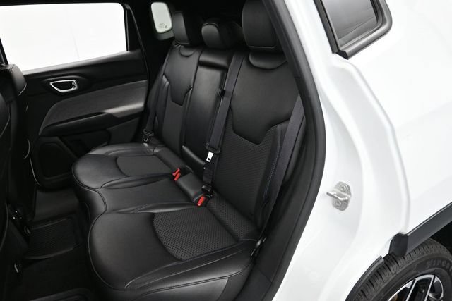 Used 2024 Jeep Compass Latitude AWD/4WD image 27