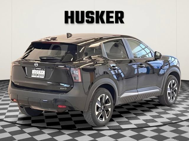 Used 2025 Nissan Kicks SV image 5