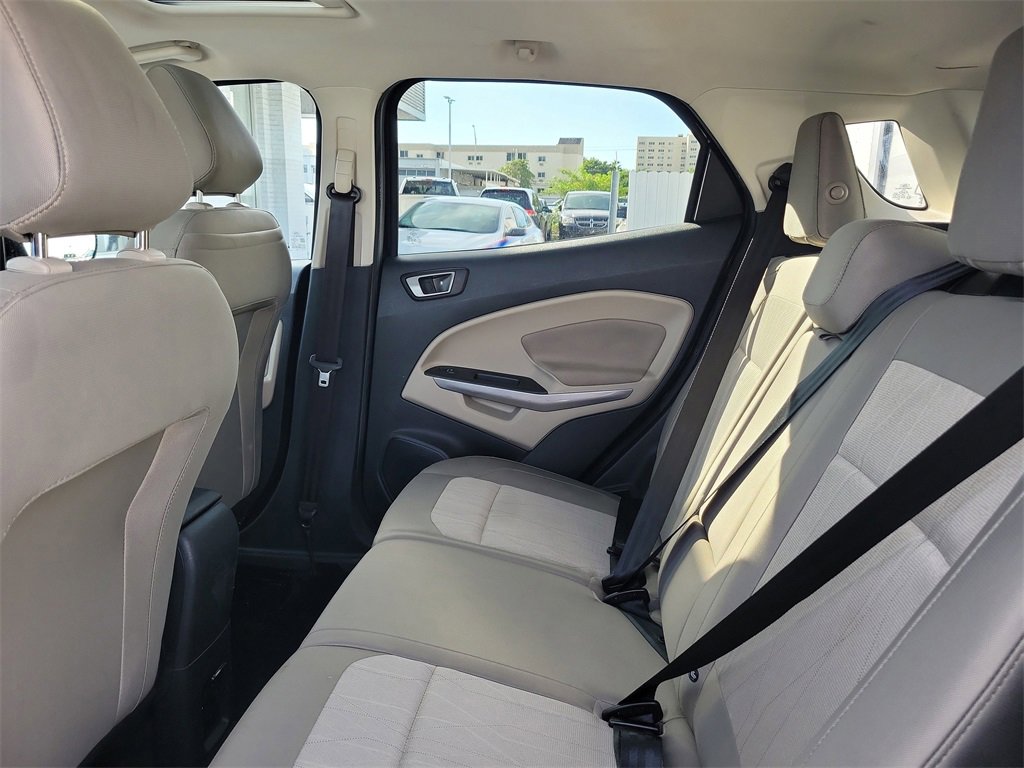 Used 2020 Ford EcoSport SE w/ SE Convenience Package image 5