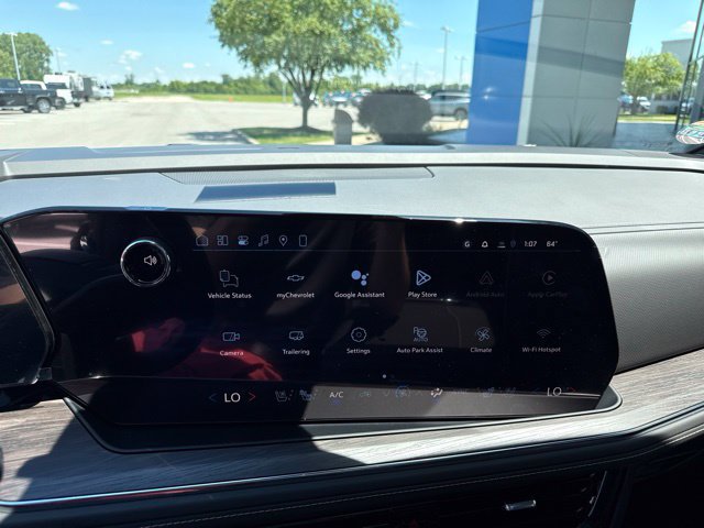 New 2026 Chevrolet Tahoe Premier w/ Sun And Tow Package AWD/4WD image 25
