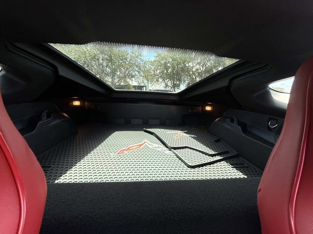 Used 2019 Chevrolet Corvette Stingray Coupe w/ Carbon Flash Badge Package RWD image 26