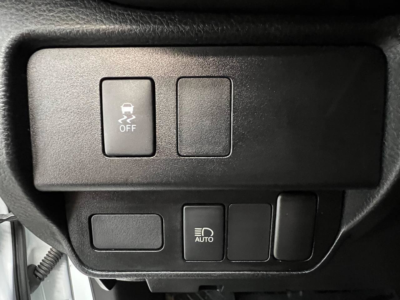 Used 2021 Toyota Tacoma SR RWD image 21