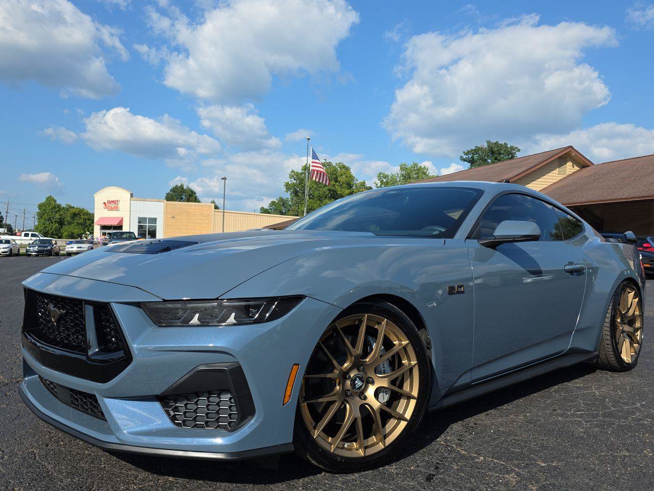 Used 2025 Ford Mustang GT Premium RWD video 1