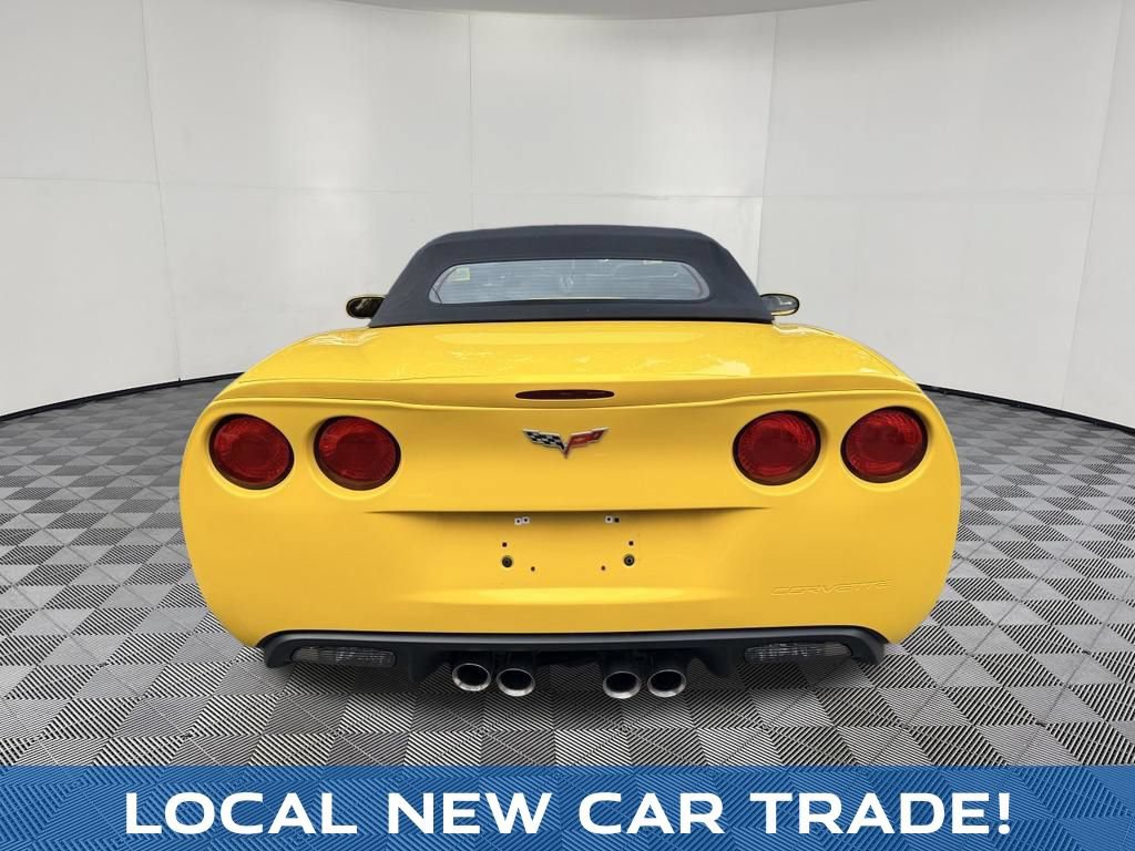 Used 2011 Chevrolet Corvette Grand Sport RWD image 4