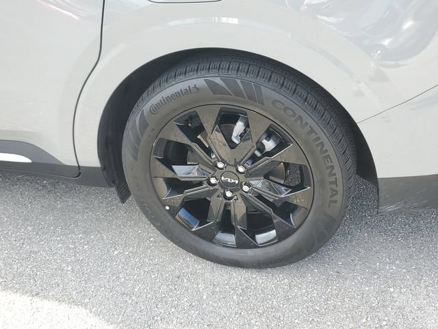 Certified 2023 Kia Carnival SX Prestige FWD image 5
