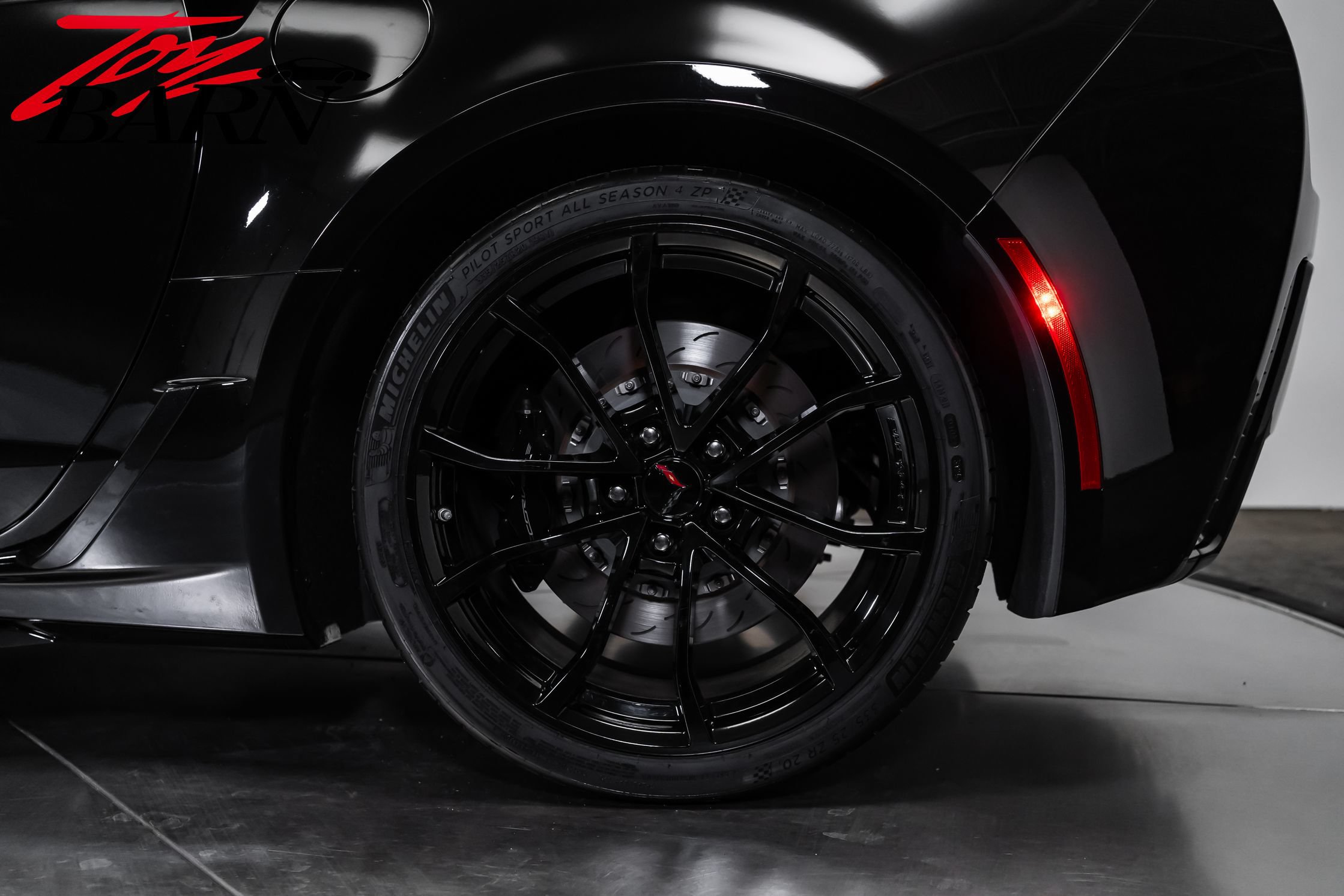 Used 2017 Chevrolet Corvette Grand Sport RWD image 24