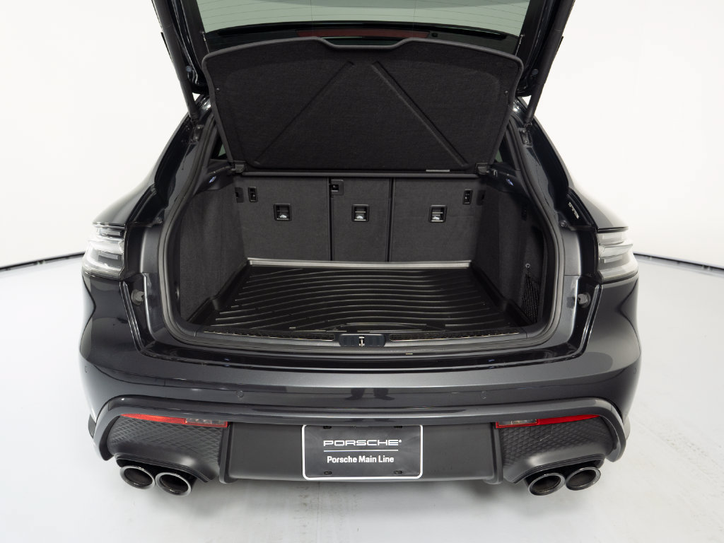 Certified 2023 Porsche Macan GTS AWD/4WD image 49