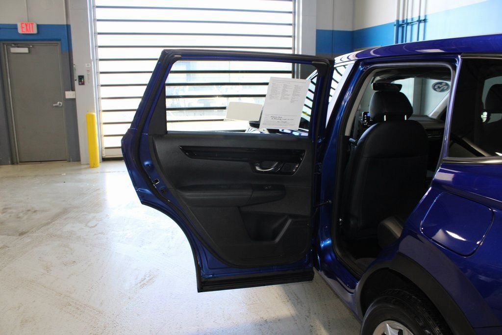 Used 2025 Honda CR-V EX-L image 16
