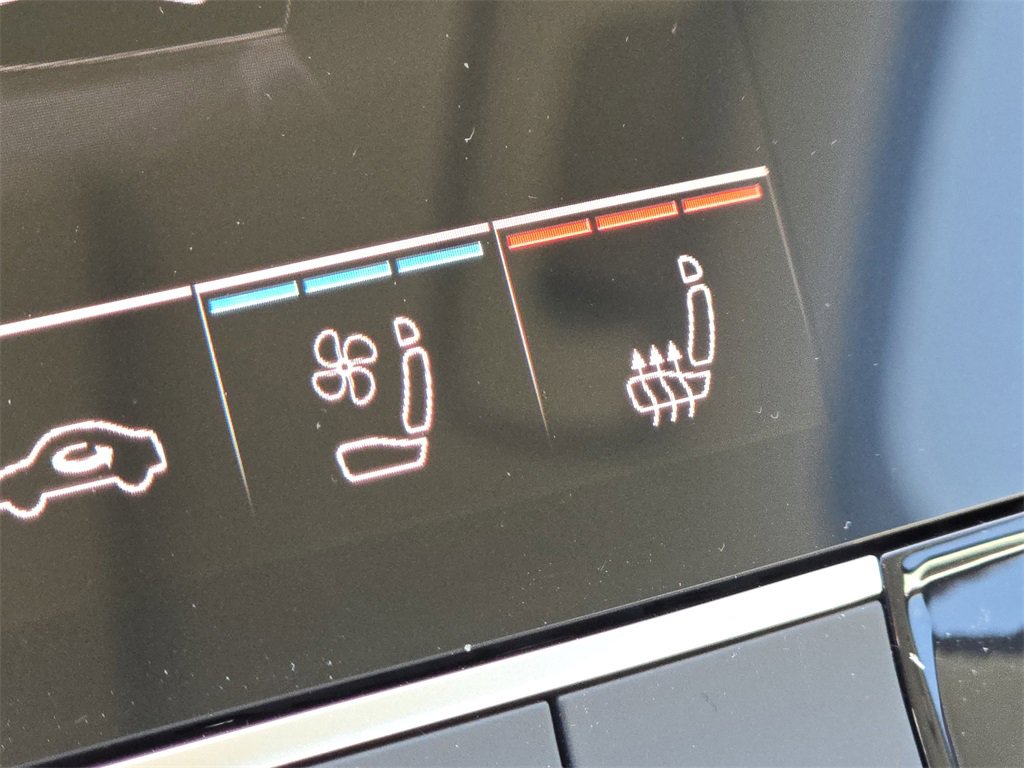 New 2025 Audi A6 Premium Plus image 11