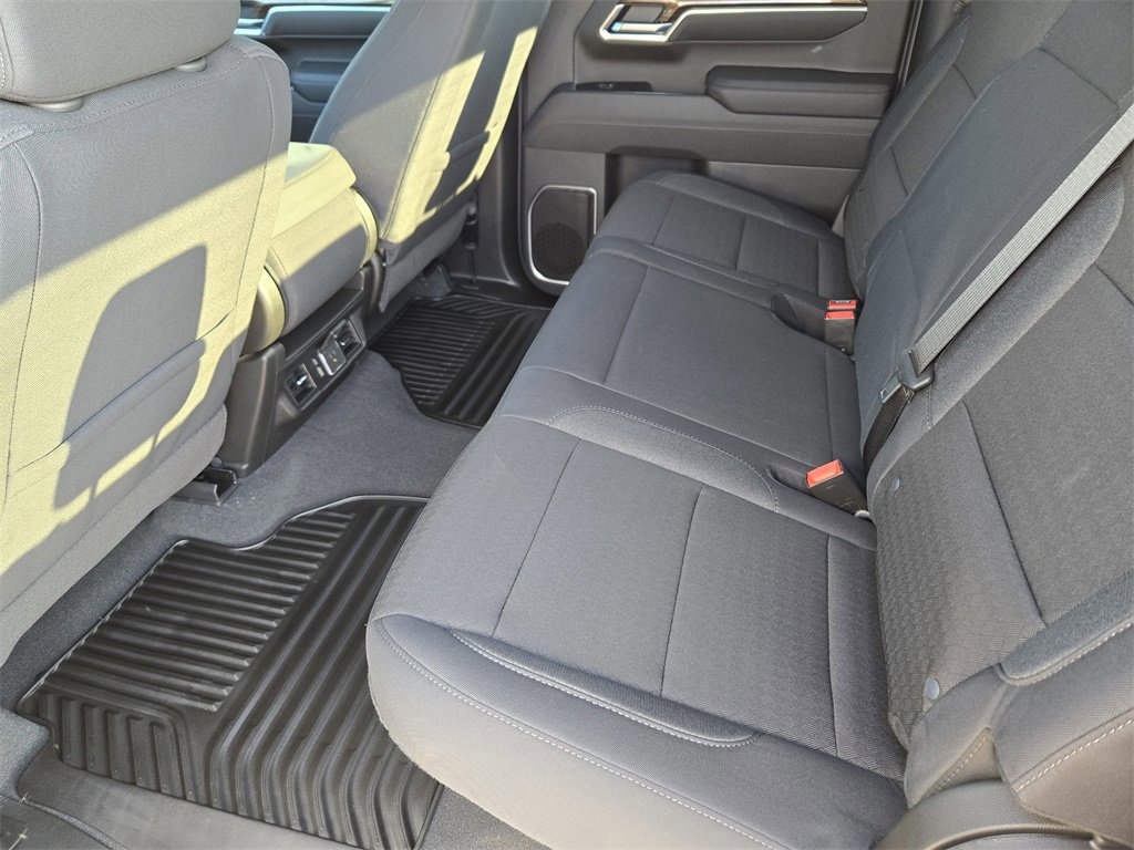 New 2026 Chevrolet Silverado 1500 LT w/ Convenience Package II image 14