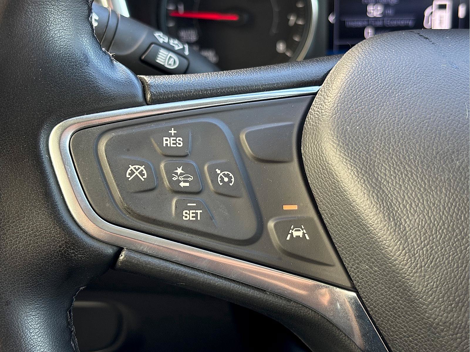 Used 2024 Chevrolet Equinox LT AWD/4WD image 32