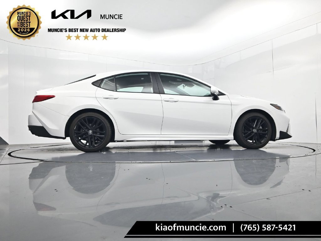 Used 2025 Toyota Camry SE FWD image 47