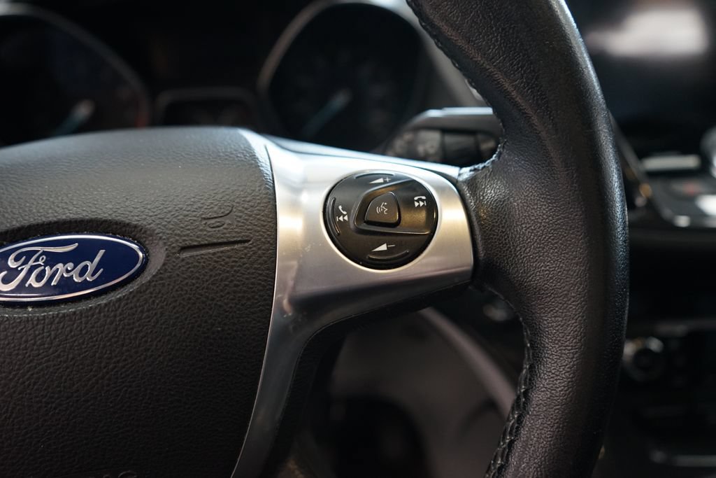 Used 2016 Ford Escape Titanium AWD/4WD image 30