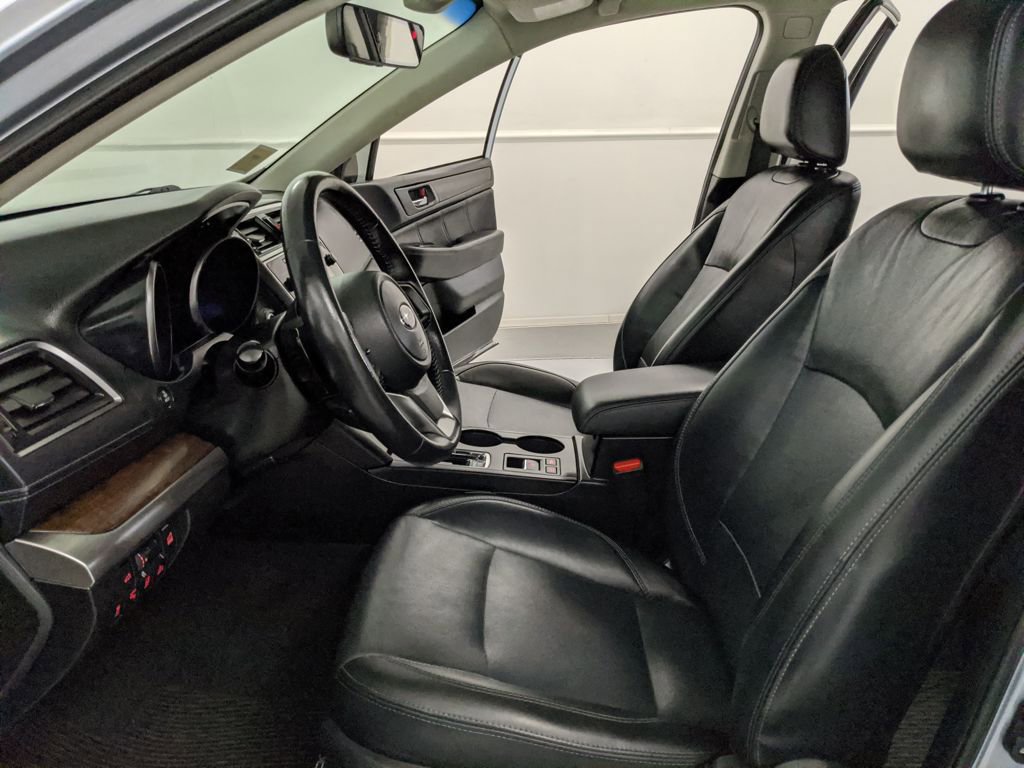 Used 2019 Subaru Outback 2.5i Limited w/ Popular Package #2 AWD/4WD image 16