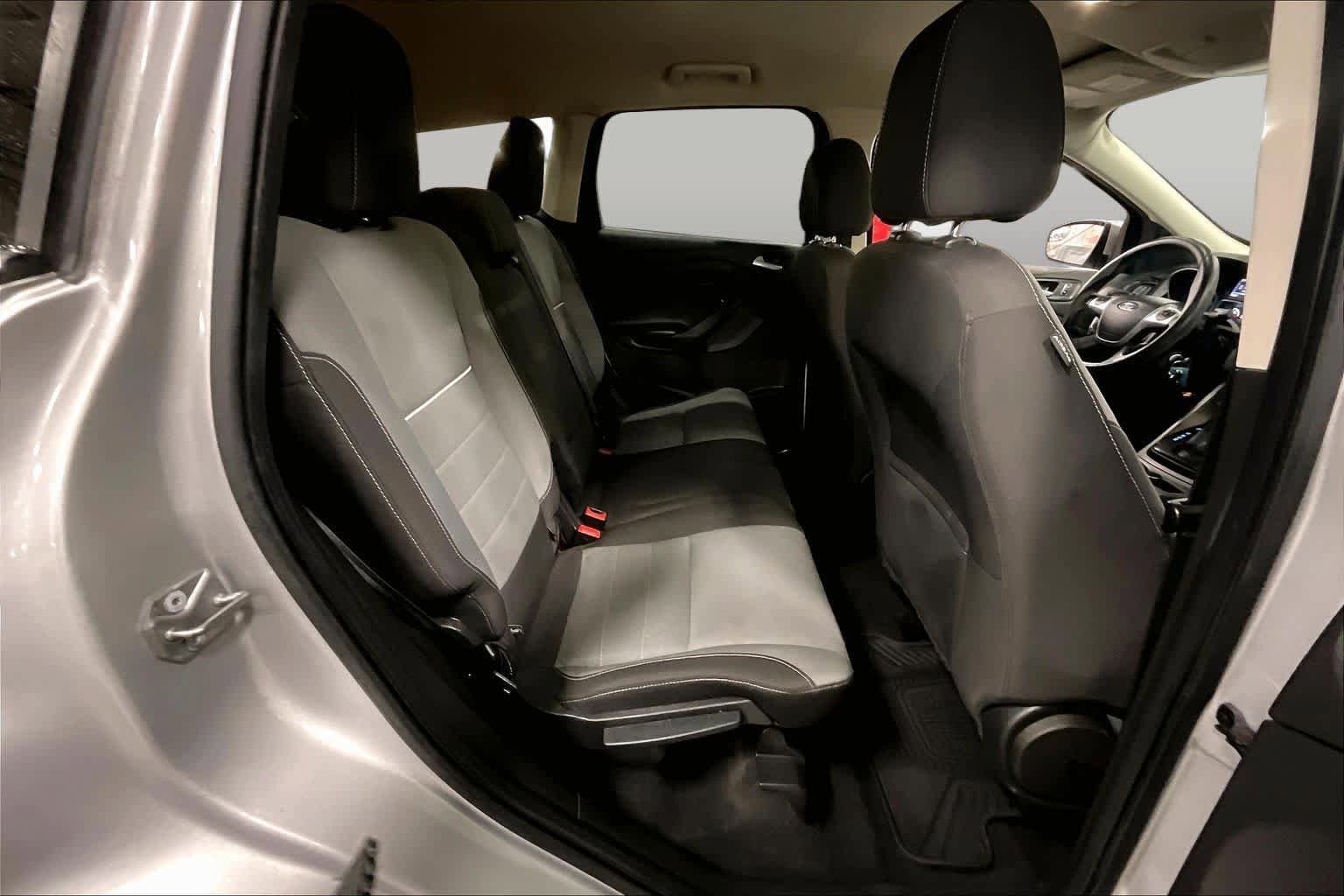 Used 2014 Ford Escape SE w/ Equipment Group 201A AWD/4WD image 19