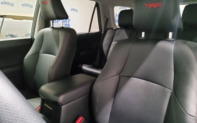 Used 2020 Toyota 4Runner TRD Off-Road Premium w/ Moonroof Package AWD/4WD image 14