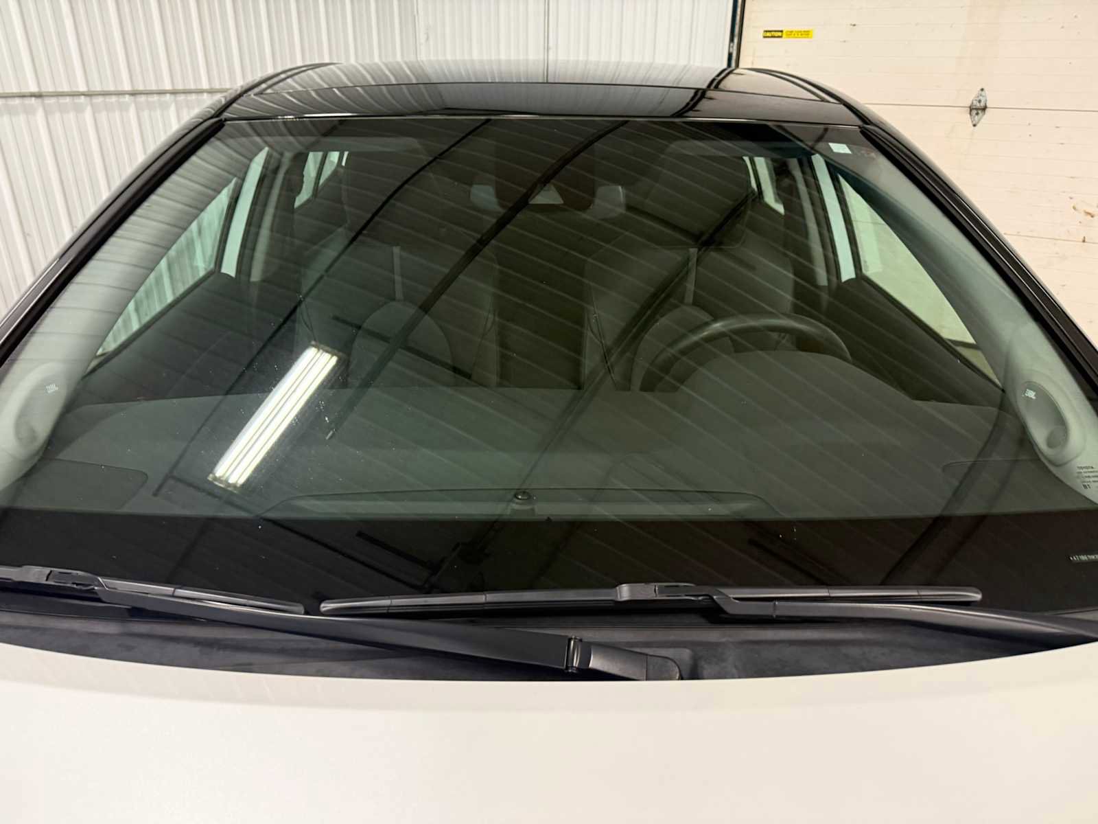 Used 2019 Toyota Camry XSE w/ Navigation Package image 14