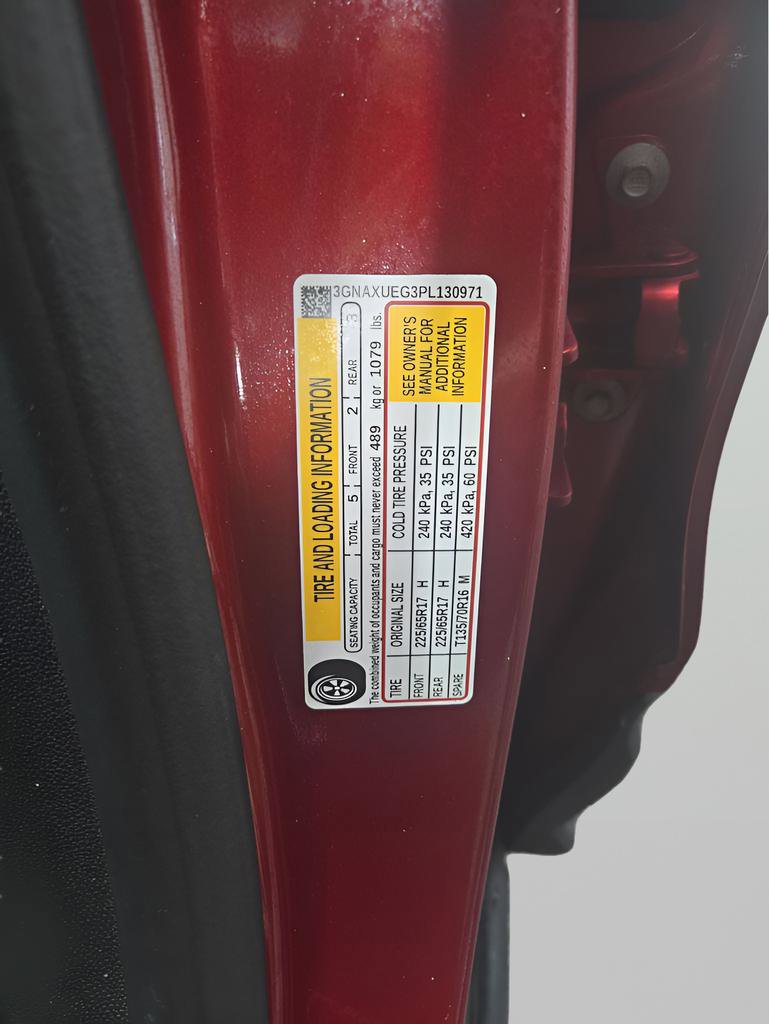 Used 2023 Chevrolet Equinox LT image 6