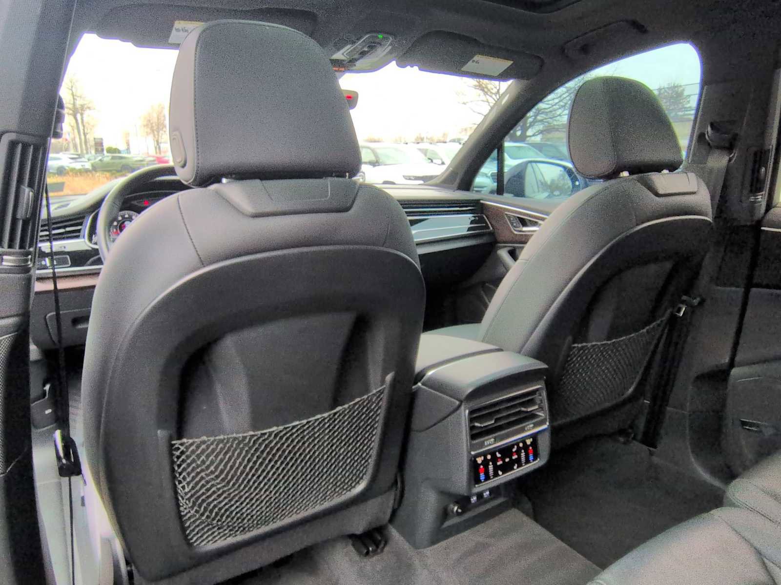 Used 2020 Audi Q7 3.0T Prestige w/ Prestige Package image 18