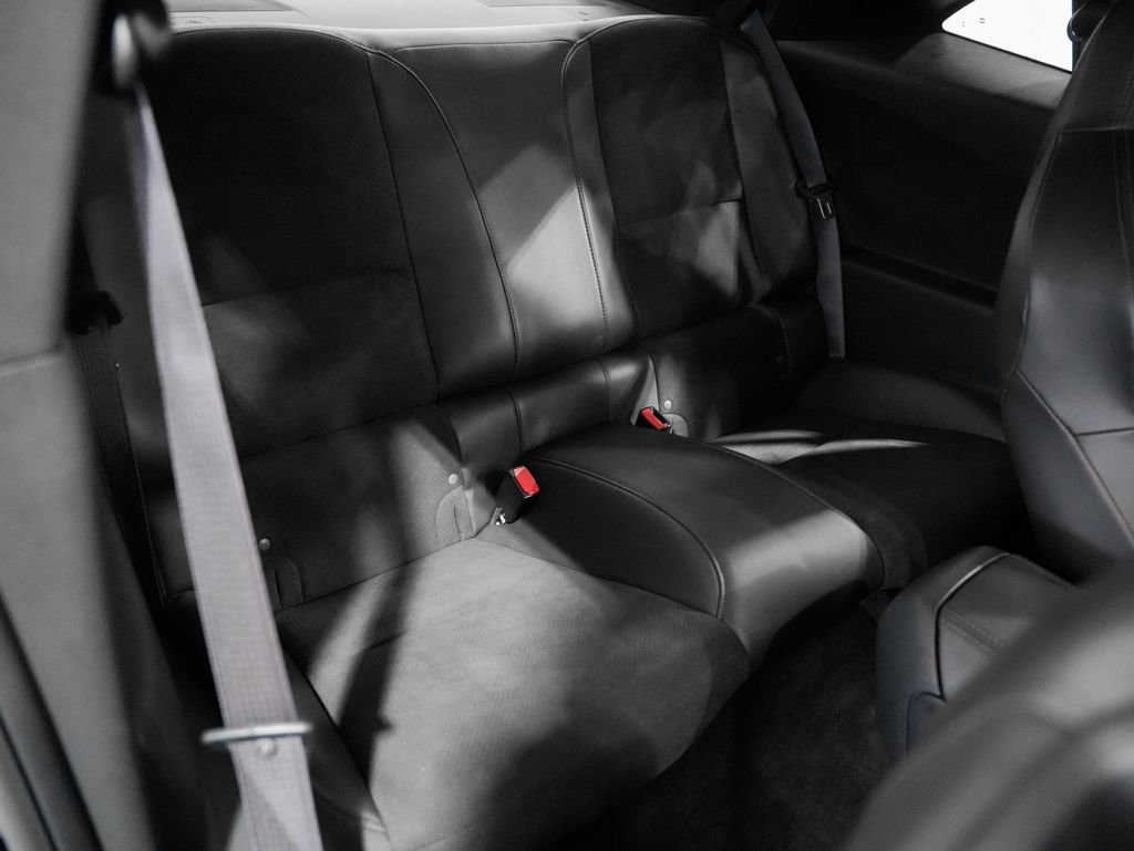 Used 2015 Chevrolet Camaro Z/28 RWD image 24