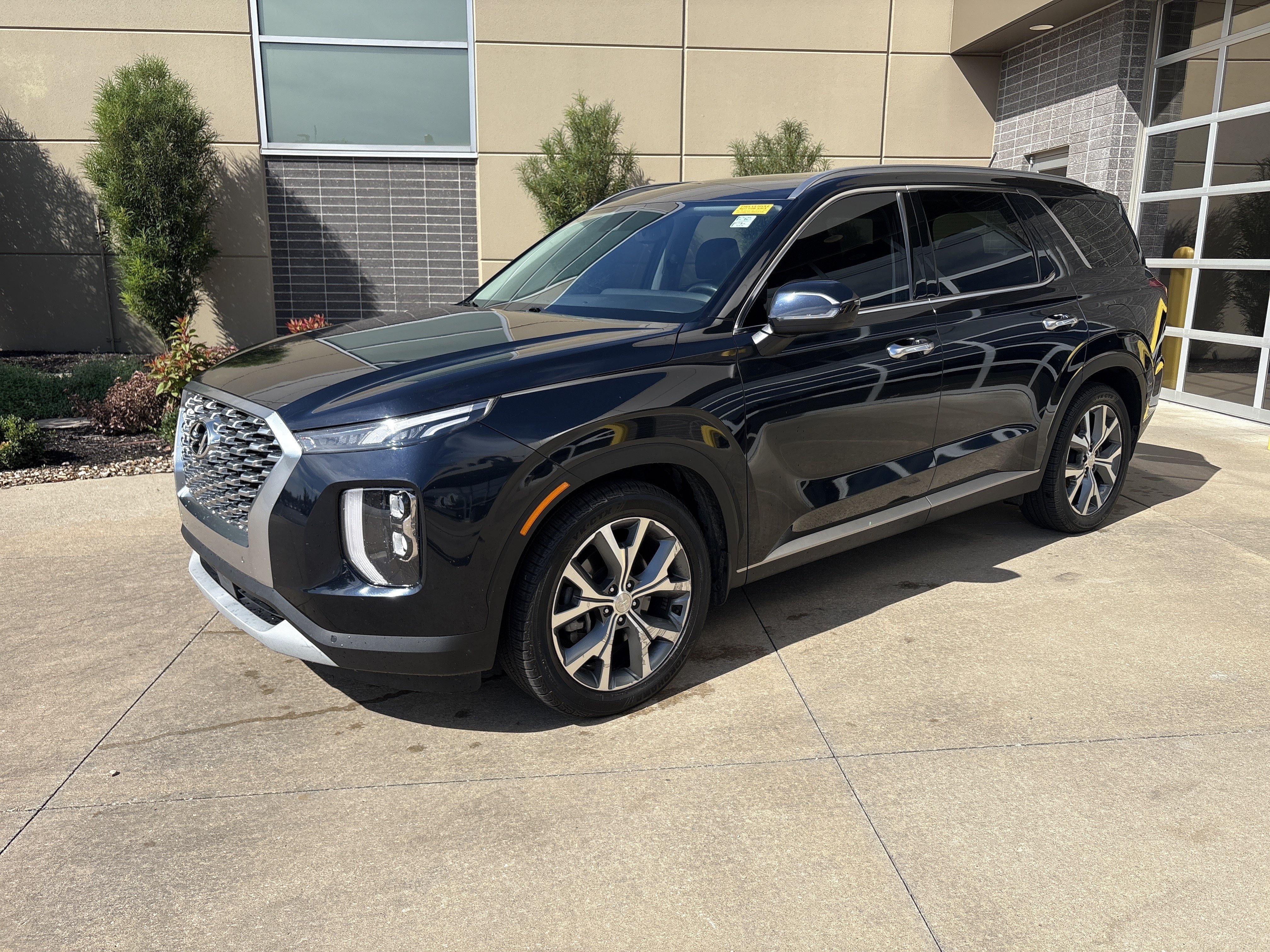 Used 2020 Hyundai Palisade SEL w/ Premium Package FWD image 23