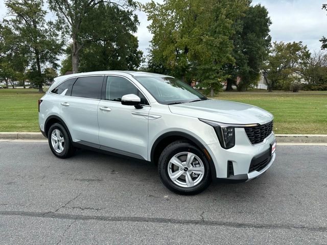 New 2026 Kia Sorento S AWD/4WD image 2