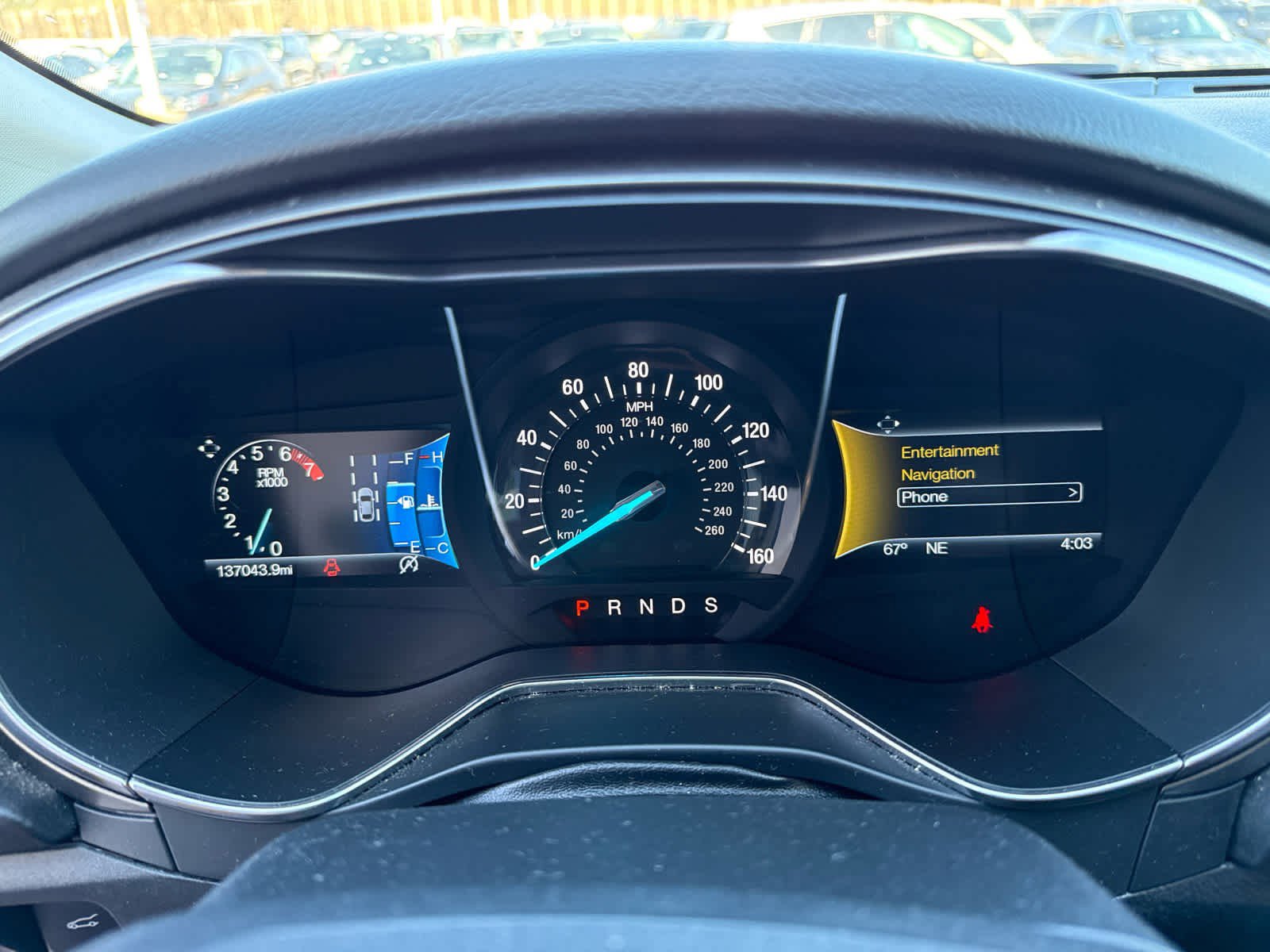 Used 2017 Ford Fusion SE w/ Fusion SE Technology Package FWD image 10