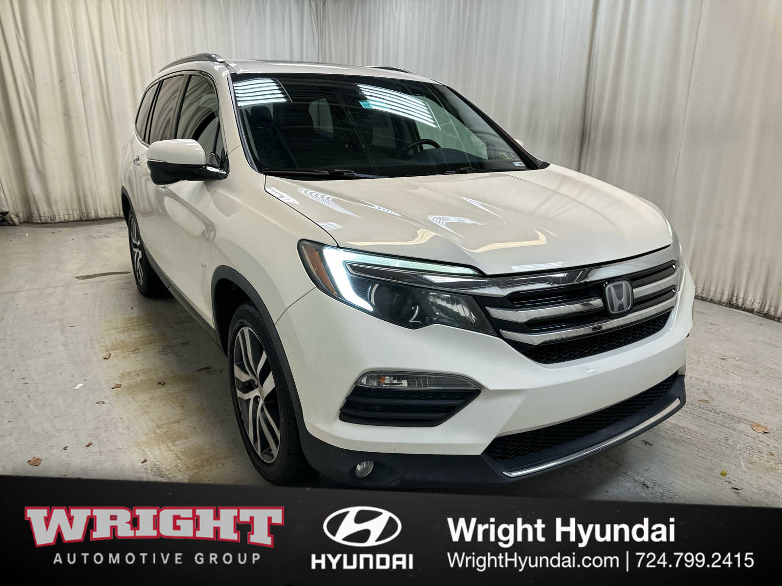 Used 2018 Honda Pilot Touring image 1