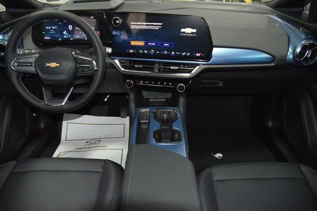 New 2026 Chevrolet Equinox EV LT w/ Convenience Package II FWD image 29