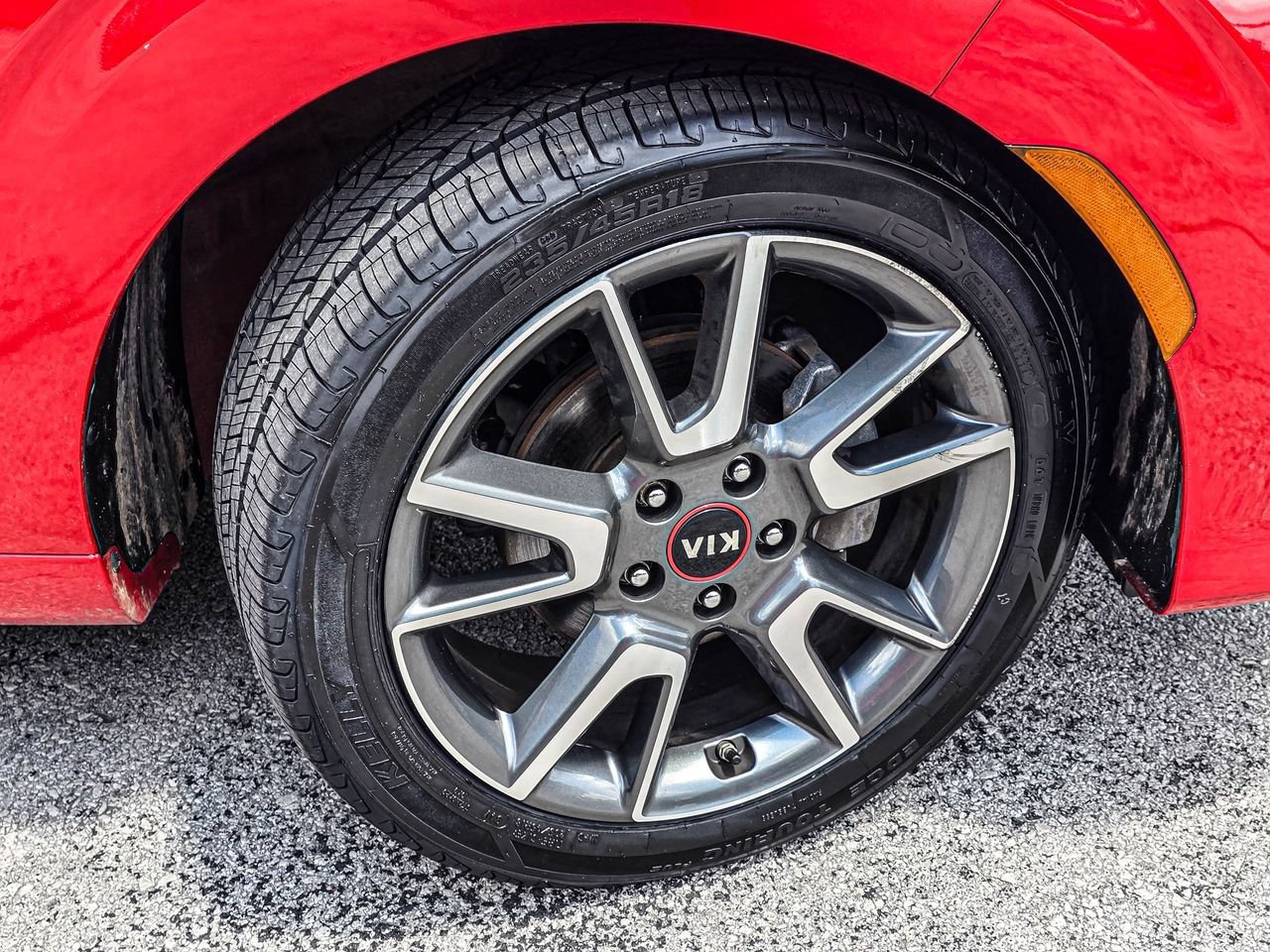 Used 2020 Kia Soul GT-Line w/ GT 2.0L Power Sunroof Package FWD image 7