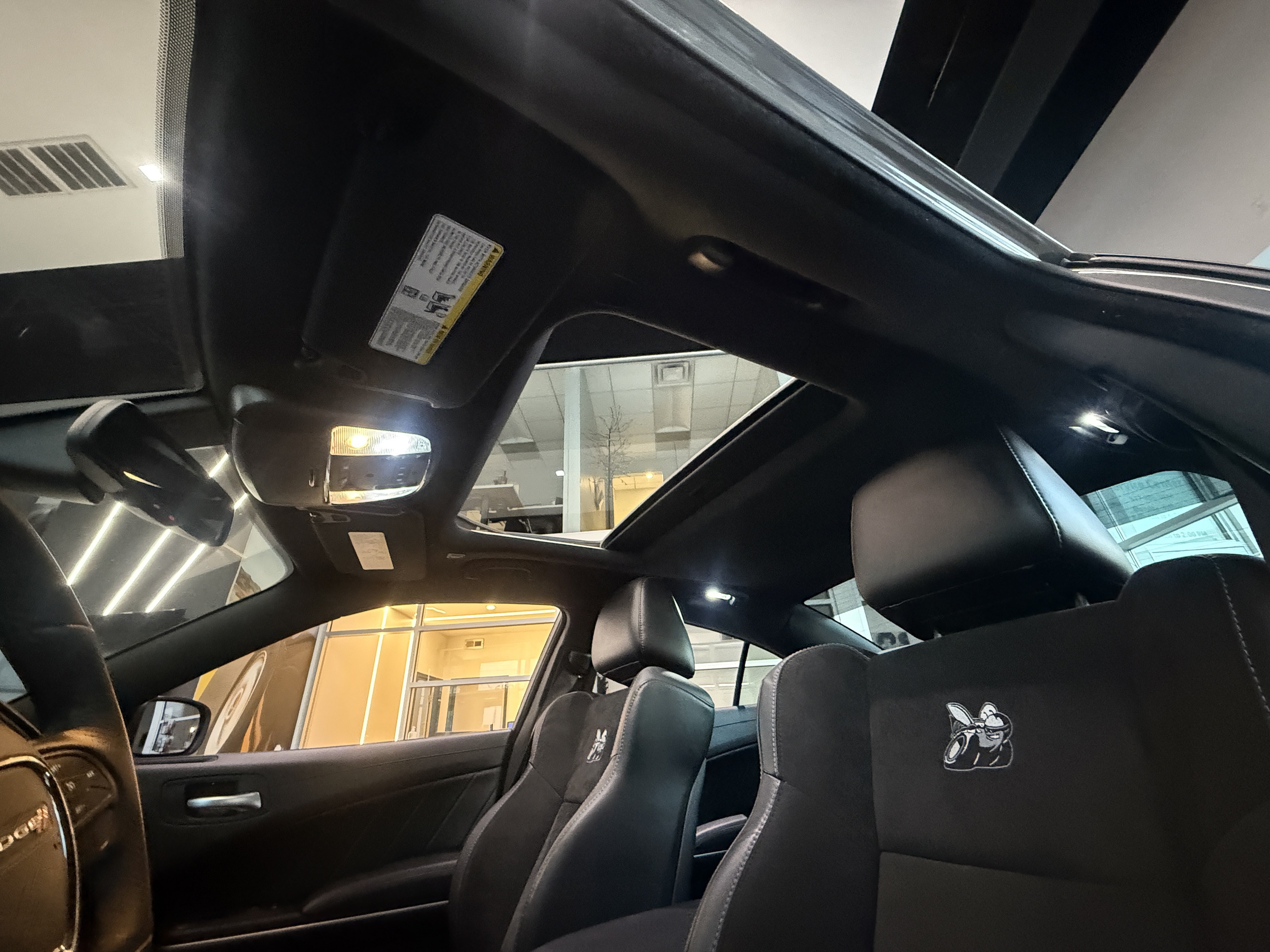Used 2023 Dodge Charger Scat Pack RWD image 5
