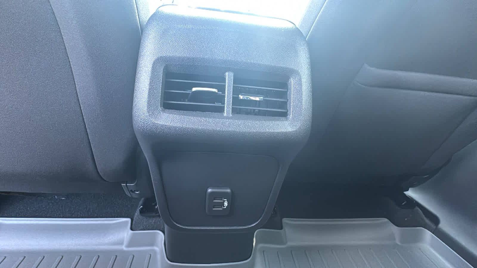 Certified 2024 Chevrolet Equinox LT FWD image 17
