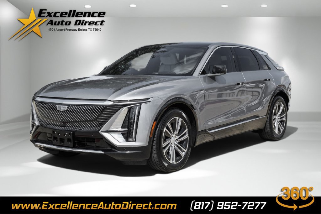 Used 2024 Cadillac Lyriq Luxury w/ LPO, Floor Liner Package