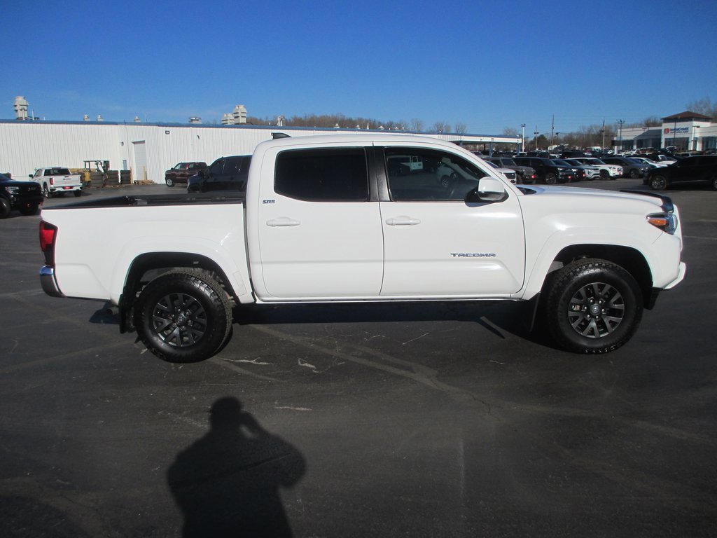 Used 2021 Toyota Tacoma SR5 image 3