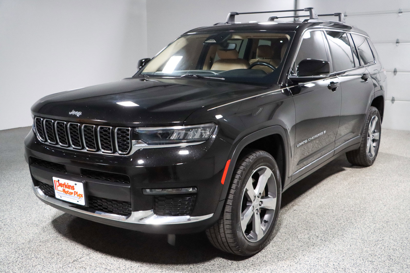 Used 2022 Jeep Grand Cherokee L Limited AWD/4WD image 33