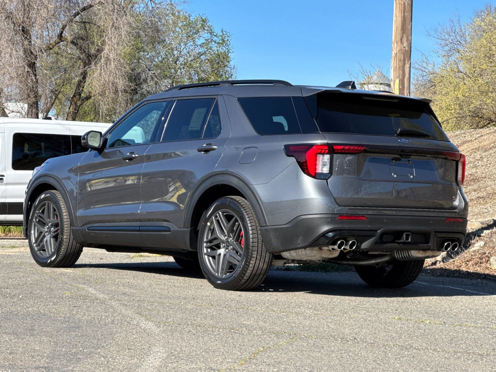 New 2026 Ford Explorer ST w/ Sun And Sound Package image 5