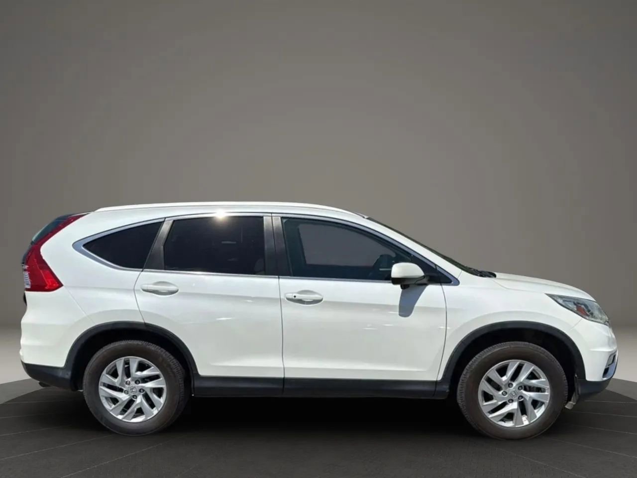 Used 2016 Honda CR-V EX-L image 4