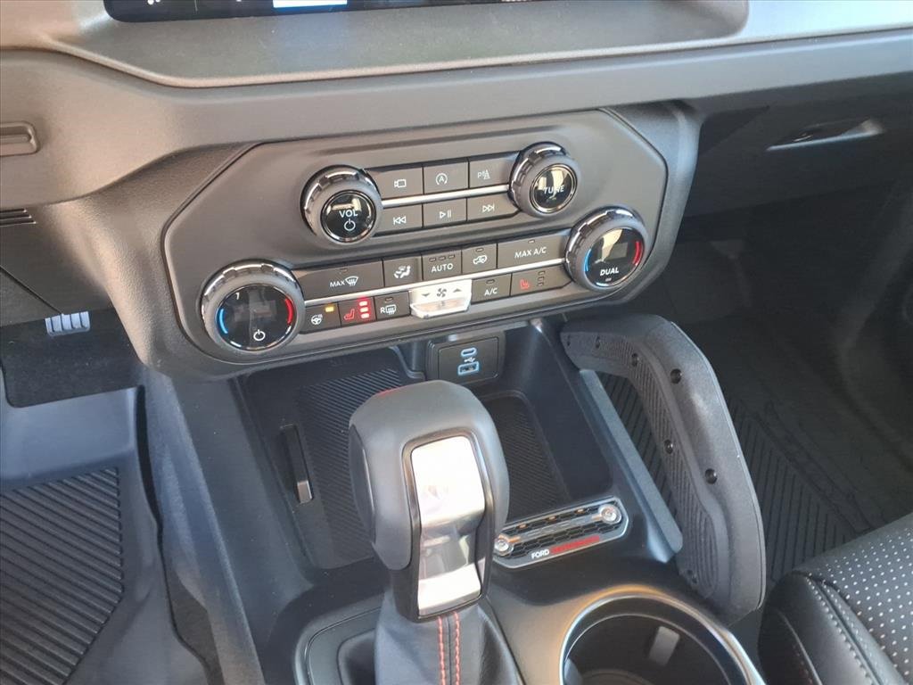 New 2025 Ford Bronco Raptor image 18
