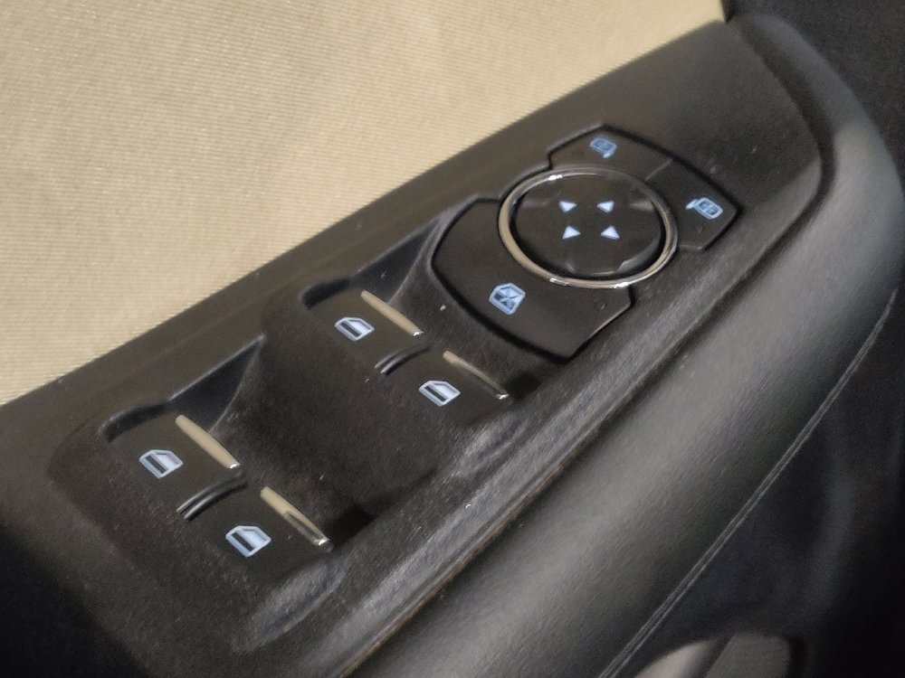 Used 2019 Ford Edge SE AWD/4WD image 27