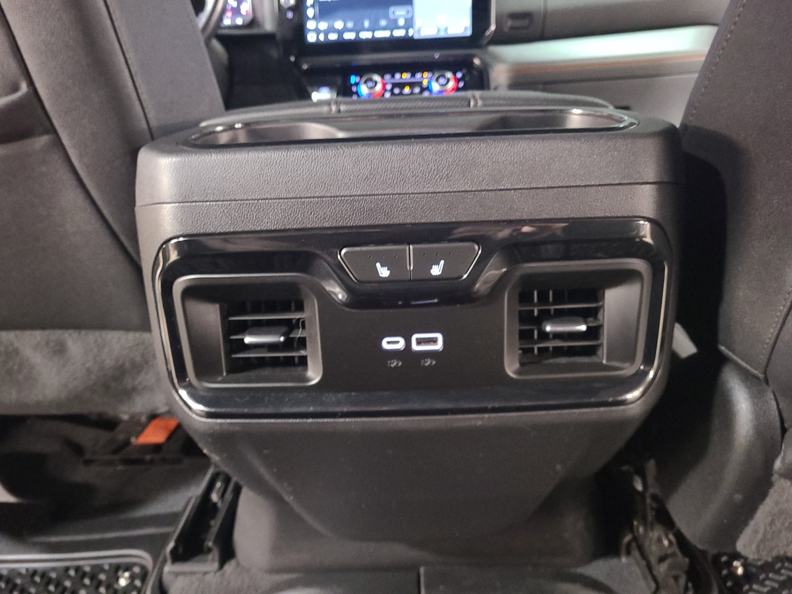 Used 2022 GMC Sierra 1500 AT4 w/ AT4 Premium Package AWD/4WD image 32