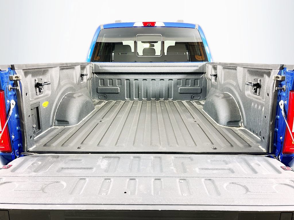 Used 2022 Ford F150 XLT w/ Equipment Group 302A High AWD/4WD image 10