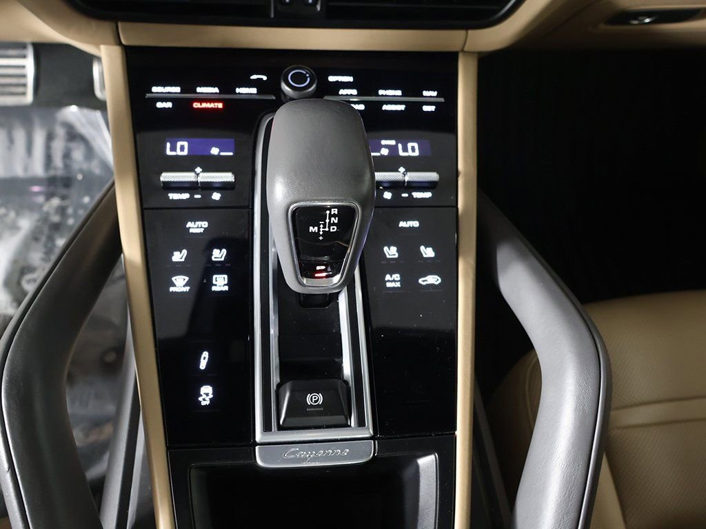 Used 2021 Porsche Cayenne GTS w/ Premium Package Plus AWD/4WD image 52