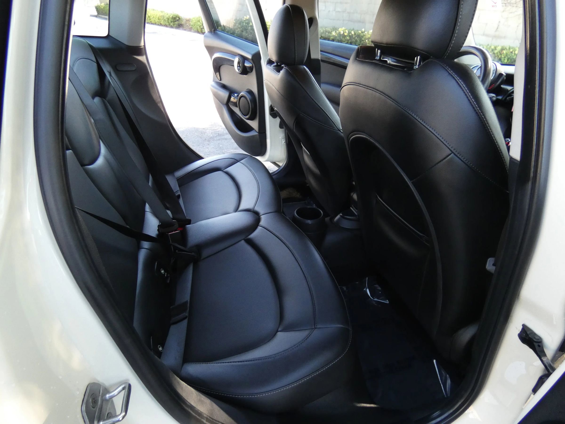 Used 2017 MINI Cooper S image 31