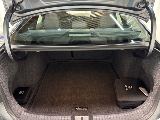 Certified 2023 Volkswagen Jetta Sport image 38