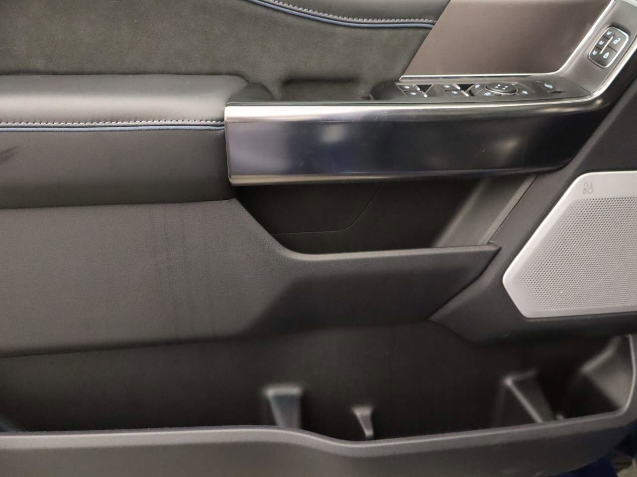 New 2026 Ford F250 Platinum image 18