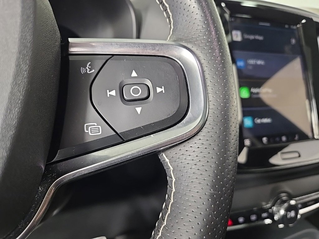 Used 2021 Volvo XC40 P8 Recharge w/ Advanced Package image 26