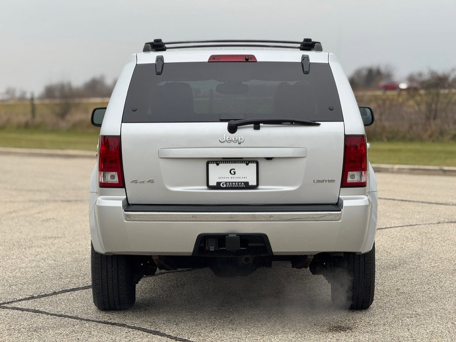 Used 2005 Jeep Grand Cherokee Limited AWD/4WD image 7